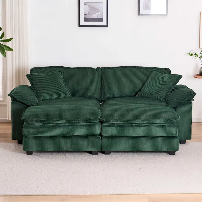 Modernes 2-Sitzer-Cordsofa mit 4 Stützkissen und 2 Hockern