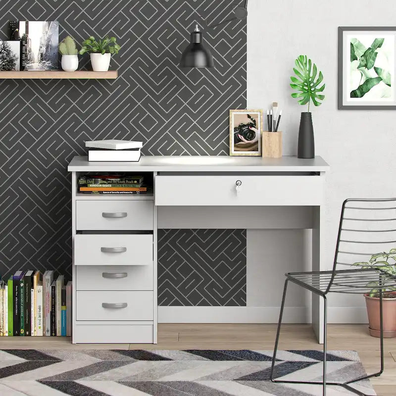Bureau Skylar à 5 tiroirs de Porch & Den