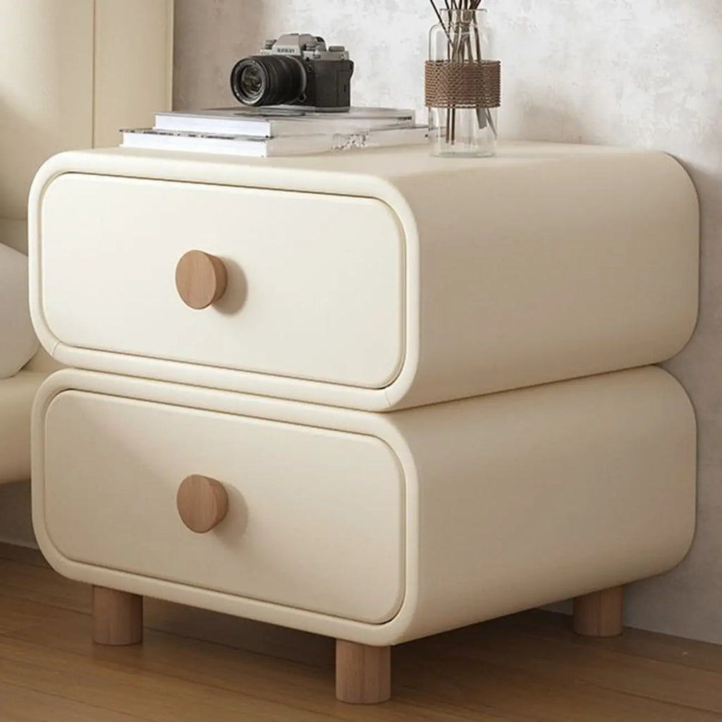 Table de chevet scandinave en similicuir