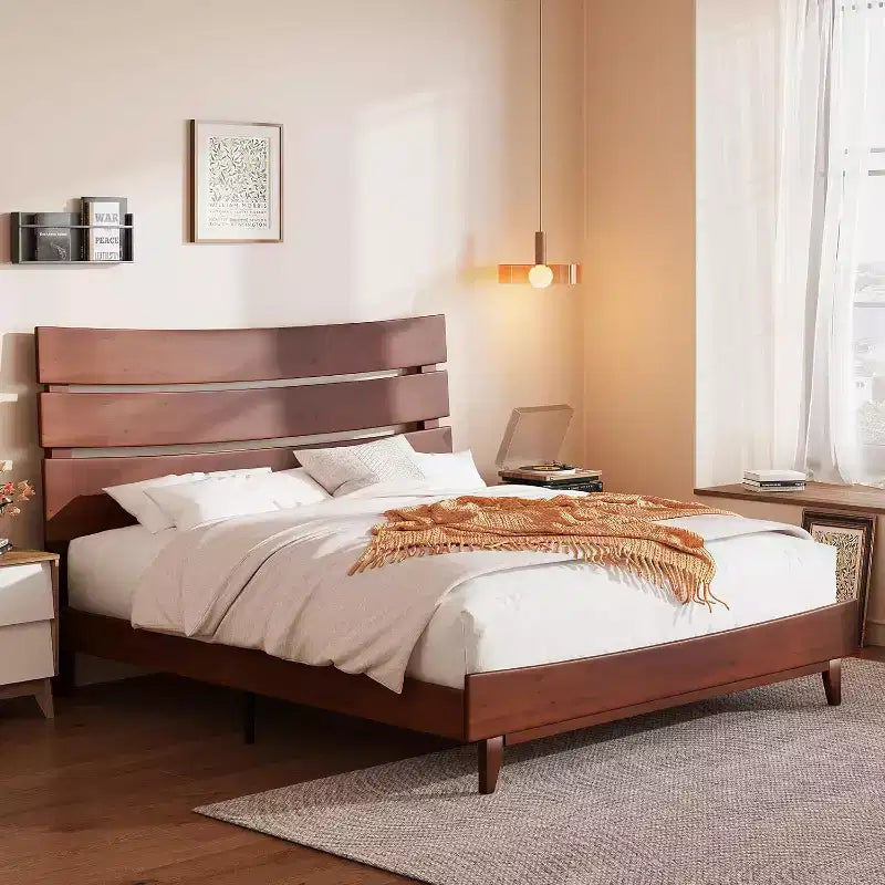 Struttura letto in legno massello con testiera, senza necessità di rete a molle