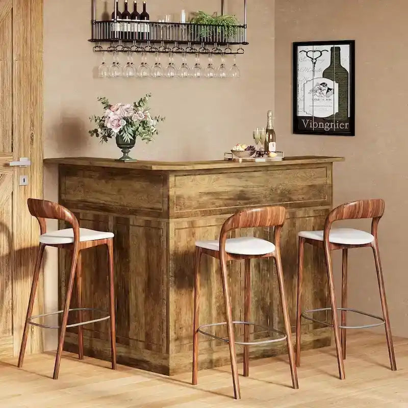 Meuble-bar en forme de L avec porte-verres à pied pour bar à domicile
