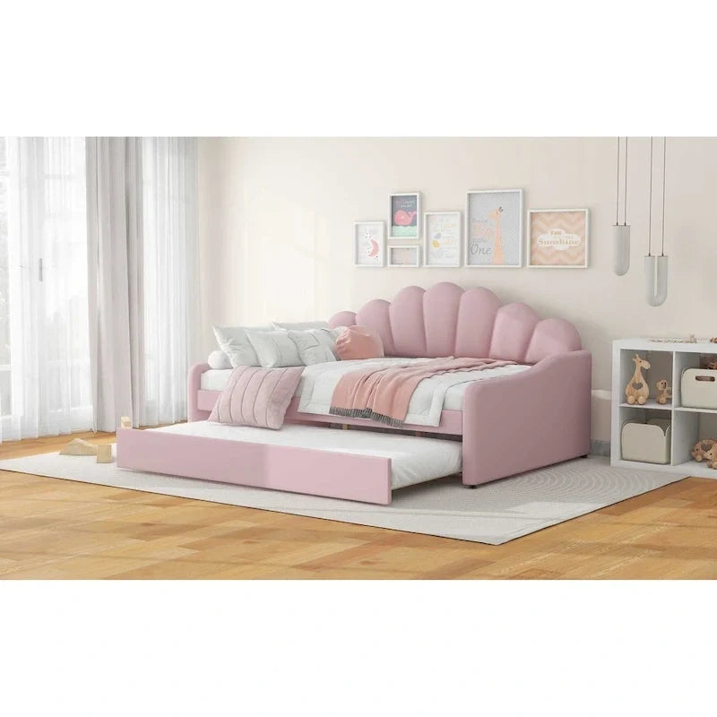 Gepolstertes Tagesbett in Full-Size mit Muschel-Rückenlehne und Ausziehbett