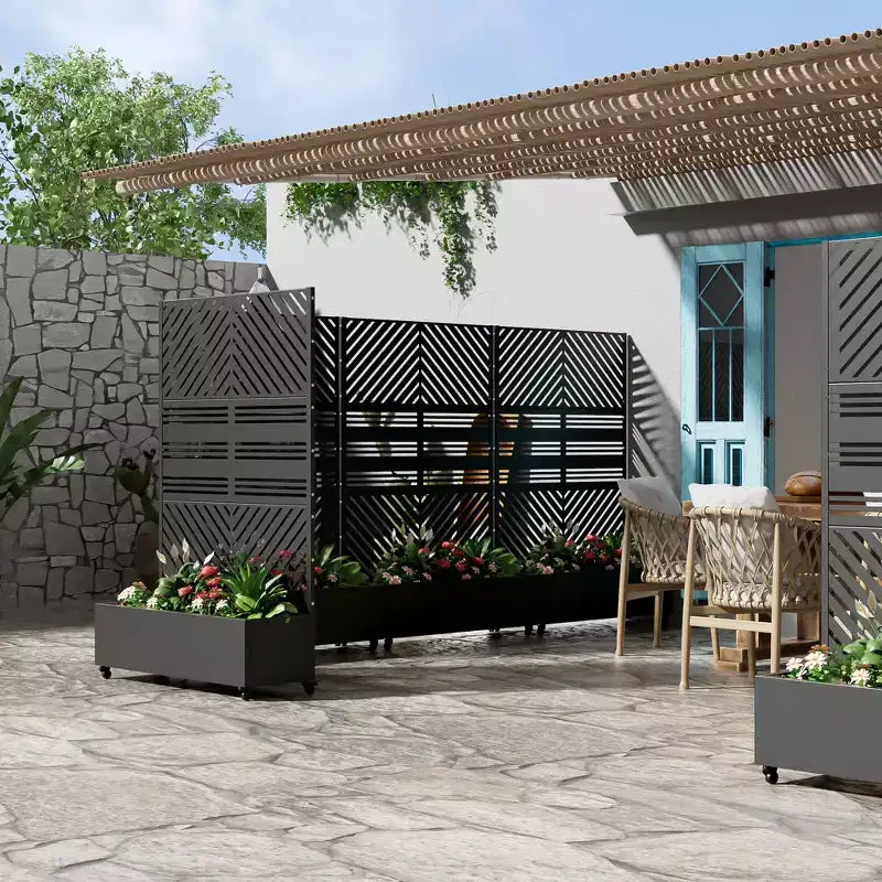 Jardinière MAYEERTY avec treillis en fer noir à lignes parallèles 01, style classique à persiennes, ensemble combiné de 3 pièces, 72x47x16in