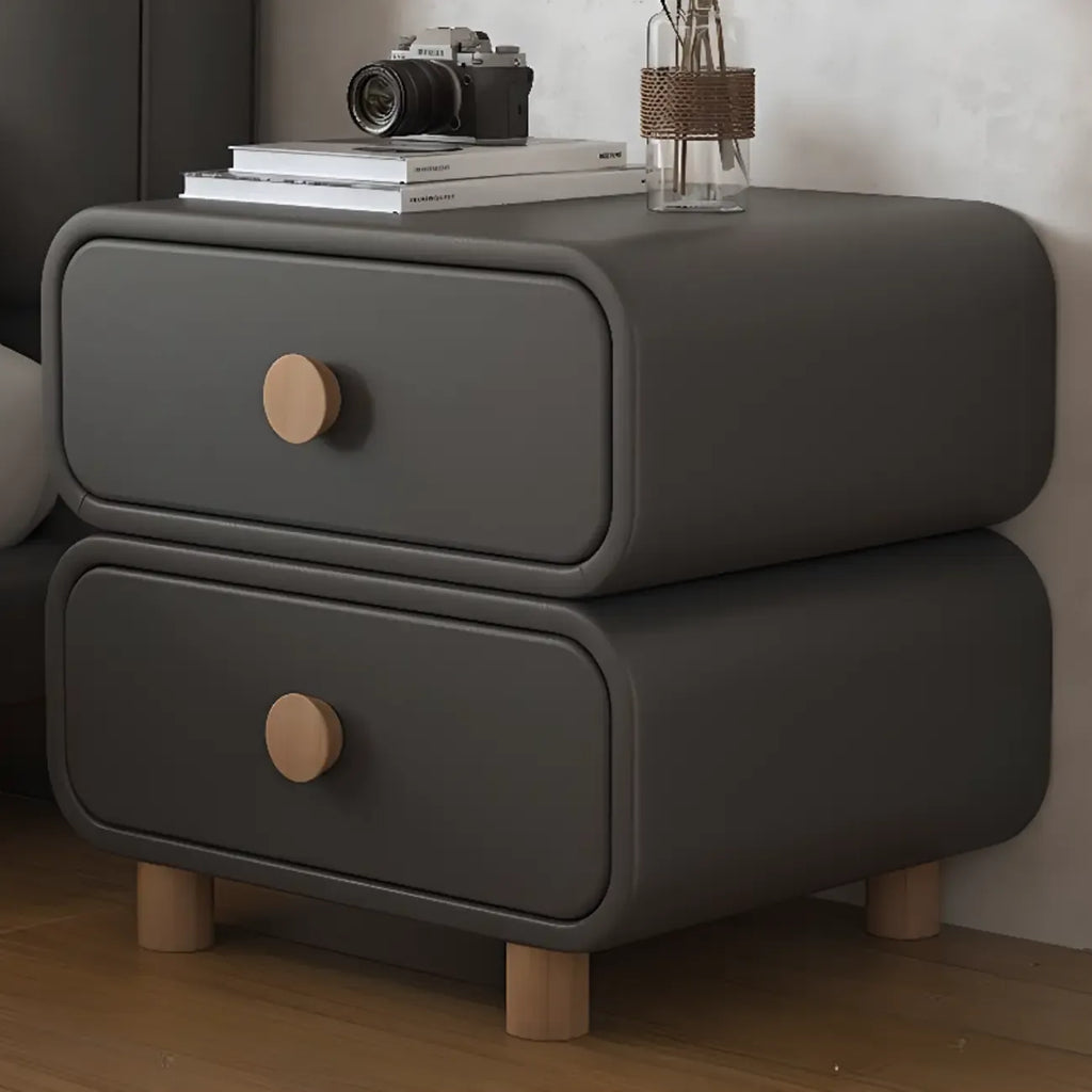 Table de chevet scandinave en similicuir
