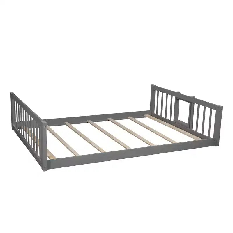 Dreifach-Etagenbett mit zwei Doppelbetten, umbaubarer Leiter und Rutsche, mit Schutzgittern, Weiß/Grau/Espresso - ModernLuxe