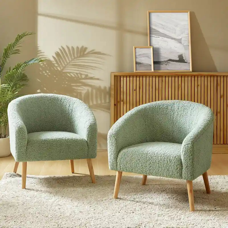 Set di 2 poltrone moderne Sheila da 30 W in bouclé con gambe in legno massello di HULALA HOME