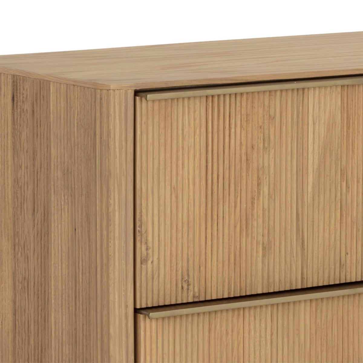 Moderne eikenhouten ladekast met sculpturale, gecanneleerde details - slaapkamer | geborsteld goud