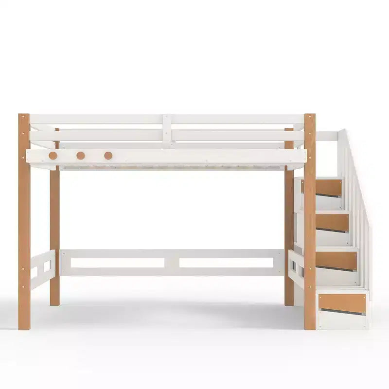 Moderne hoogslaper met kledinghaak, opbergplanken en ruimte onder het bed