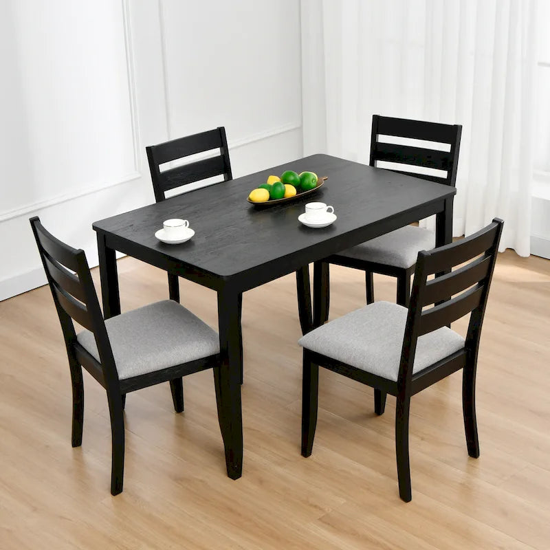 Set van 4 houten eetkamerstoelen met spijlenrugleuning