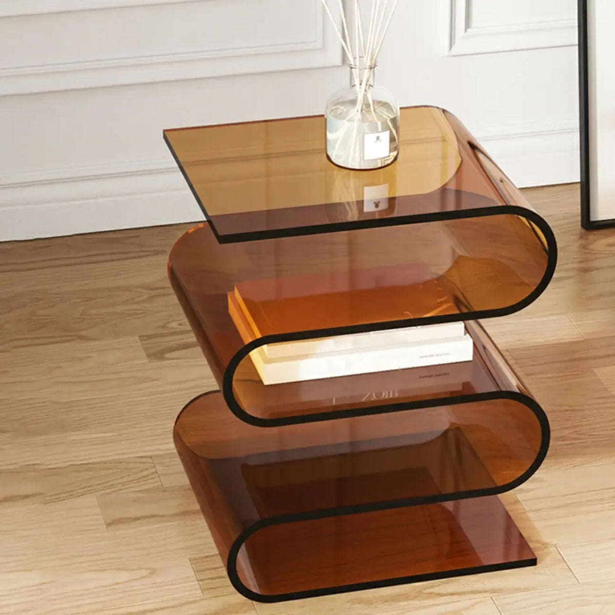 Table d’appoint contemporaine en acrylique en forme de S avec rangement