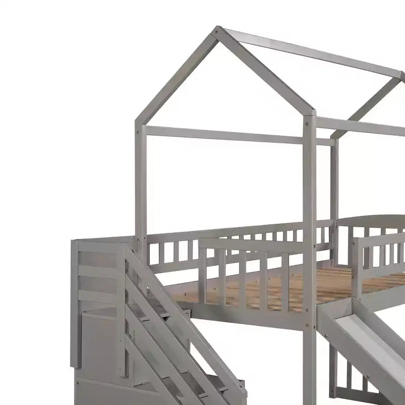 Halfhoogslaper in de vorm van een huis met glijbaan en trap, met opbergladen, houten hutbed voor kinderen en peuters