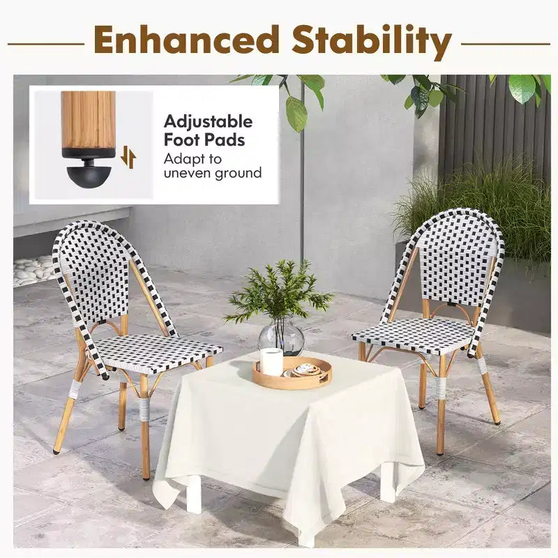 Set di 4 sedie Costway da bistrot francese per esterni, con rattan intrecciato a mano e struttura in metallo zincato