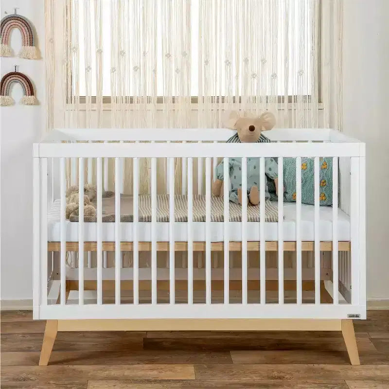Lit bébé convertible 3-en-1, hêtre européen massif, certifié GREENGUARD Gold, fabriqué en Italie