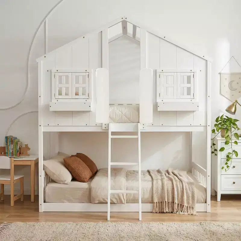 Letto a soppalco a forma di casetta per letto singolo, in legno, con scala e sponde di protezione per bambini