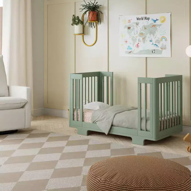 Lit bébé convertible Babyletto Yuzu 8-en-1 avec kits de conversion pour toutes les étapes