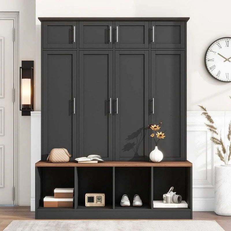 Multifunktionale Flurgarderobe mit Schrank und mehreren Stauraummöglichkeiten