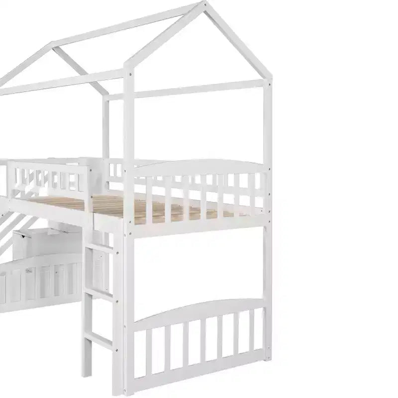 Halfhoogslaper in de vorm van een huis met glijbaan en trap, met opbergladen, houten hutbed voor kinderen en peuters