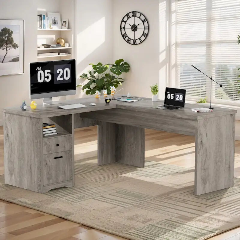 L-förmiger Schreibtisch im modernen Landhausstil mit aufklappbarer Tischplatte, Ladestation und Aktenschubladen für das Homeoffice