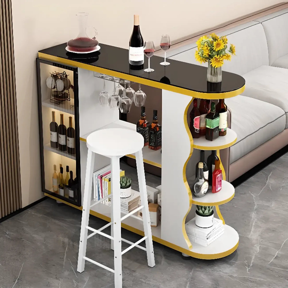 Tavolo da bar moderno dalla forma irregolare con piano in pietra e spazio contenitore per bar domestici