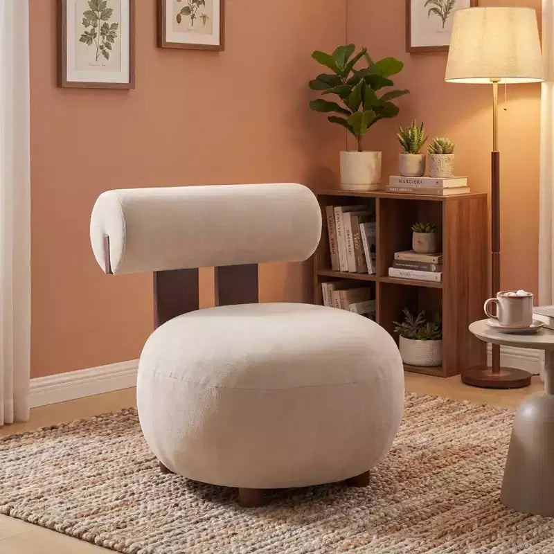 Fauteuil d'appoint sculptural moderne Christopher Knight Home Chariya en hévéa, revêtement en velours et dossier cylindrique