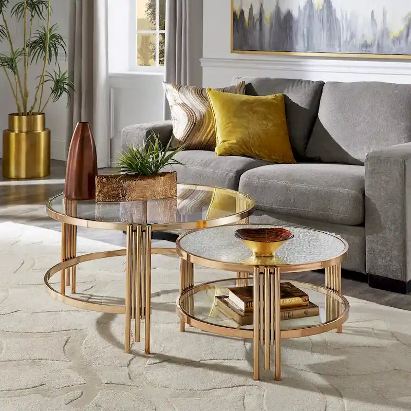 Tavolino Bruges di iNSPIRE Q Bold, finitura oro champagne, vetro testurizzato e ripiano