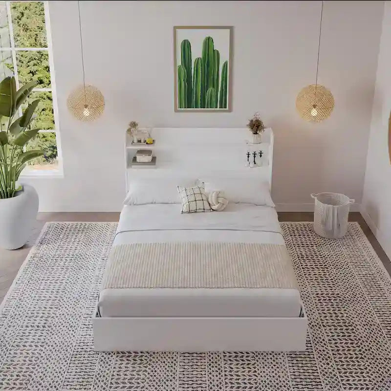Letto con struttura a piattaforma Hunter con testiera