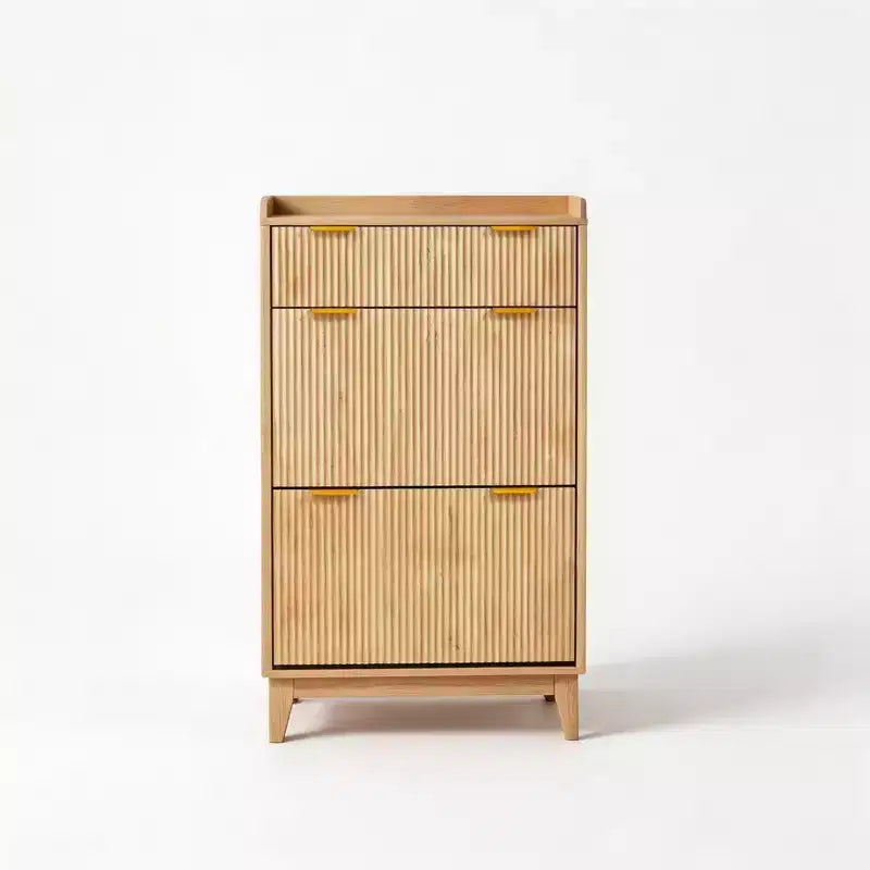 Meuble à chaussures étroit cannelé pour entrée  Organiseur moderne et étroit pour couloir avec 2 portes, étagères réglables, solution de rangement compacte pour la maison
