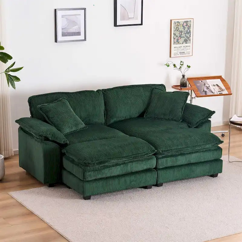 Modernes 2-Sitzer-Cordsofa mit 4 Stützkissen und 2 Hockern