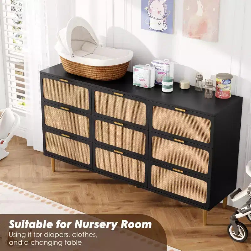 Rattan-Kommode für das Schlafzimmer, geräumige Schubladenschränke für den Kleiderschrank, geeignet für Wohnzimmer, Flur und Kinderzimmer.