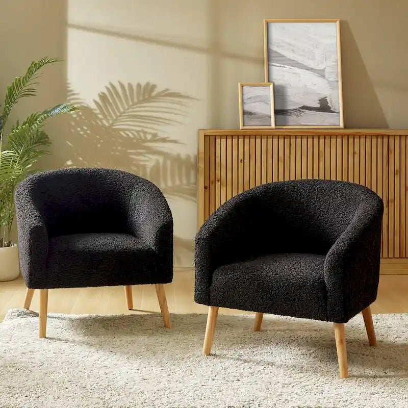 Set di 2 poltrone moderne Sheila da 30 W in bouclé con gambe in legno massello di HULALA HOME