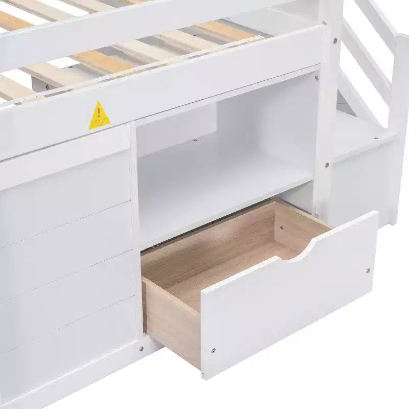 Lit mezzanine bas en bois massif, format simple, 94.6L x 42.3W, avec escalier, tiroir et étagère, design moderne et épuré