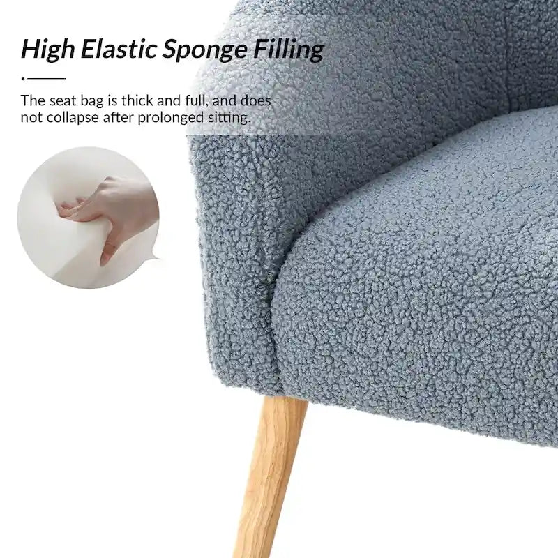 Set di 2 poltrone moderne Sheila da 30 W in bouclé con gambe in legno massello di HULALA HOME
