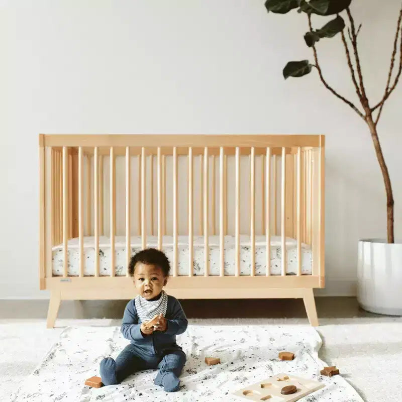 Lit bébé convertible 3-en-1, hêtre européen massif, certifié GREENGUARD Gold, fabriqué en Italie