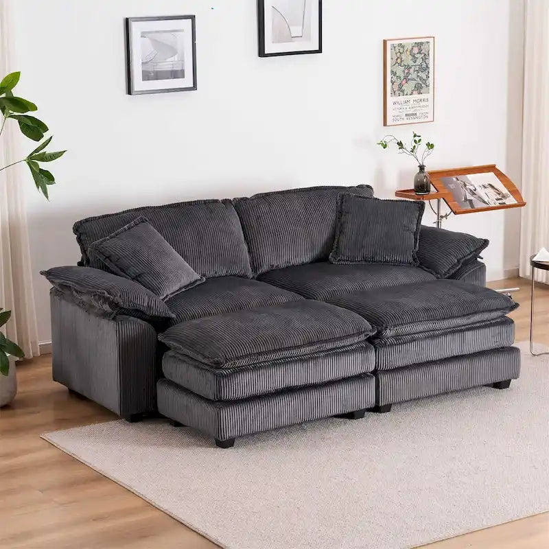 Modernes 2-Sitzer-Cordsofa mit 4 Stützkissen und 2 Hockern