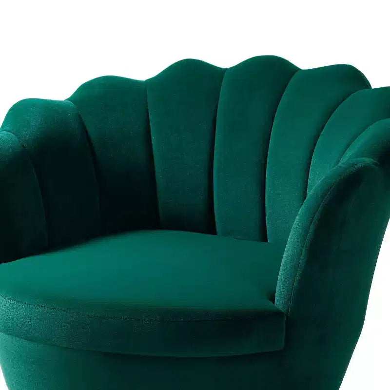 Fauteuil tonneau confortable avec pieds en métal doré, fauteuil d’appoint pour le salon