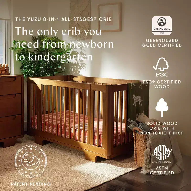 Lit bébé convertible Babyletto Yuzu 8-en-1 avec kits de conversion pour toutes les étapes