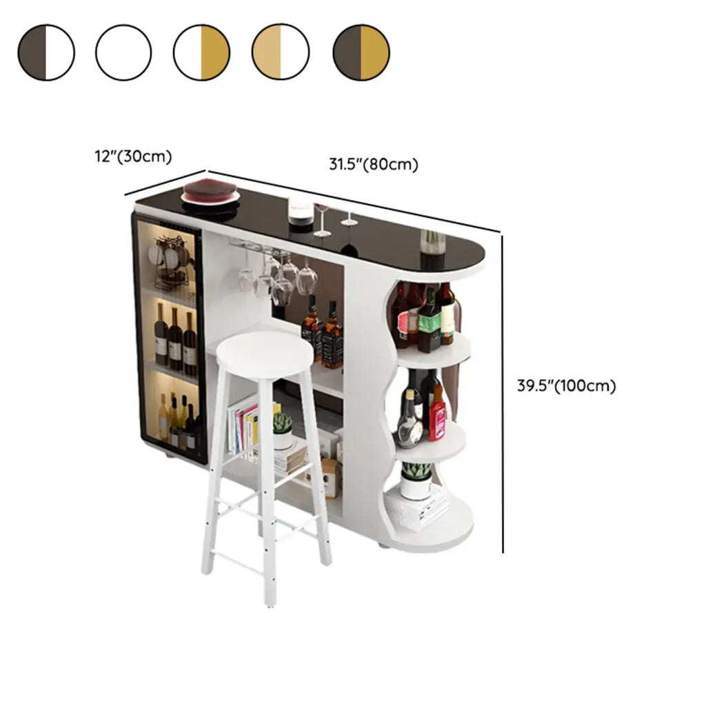 Tavolo da bar moderno dalla forma irregolare con piano in pietra e spazio contenitore per bar domestici